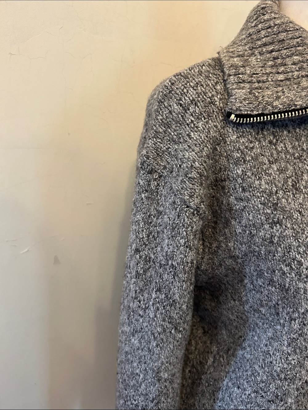 Old Navy Gray Quarter Zip Ribbed Turtleneck Sweater Size M EUC - Picture 4 of 7